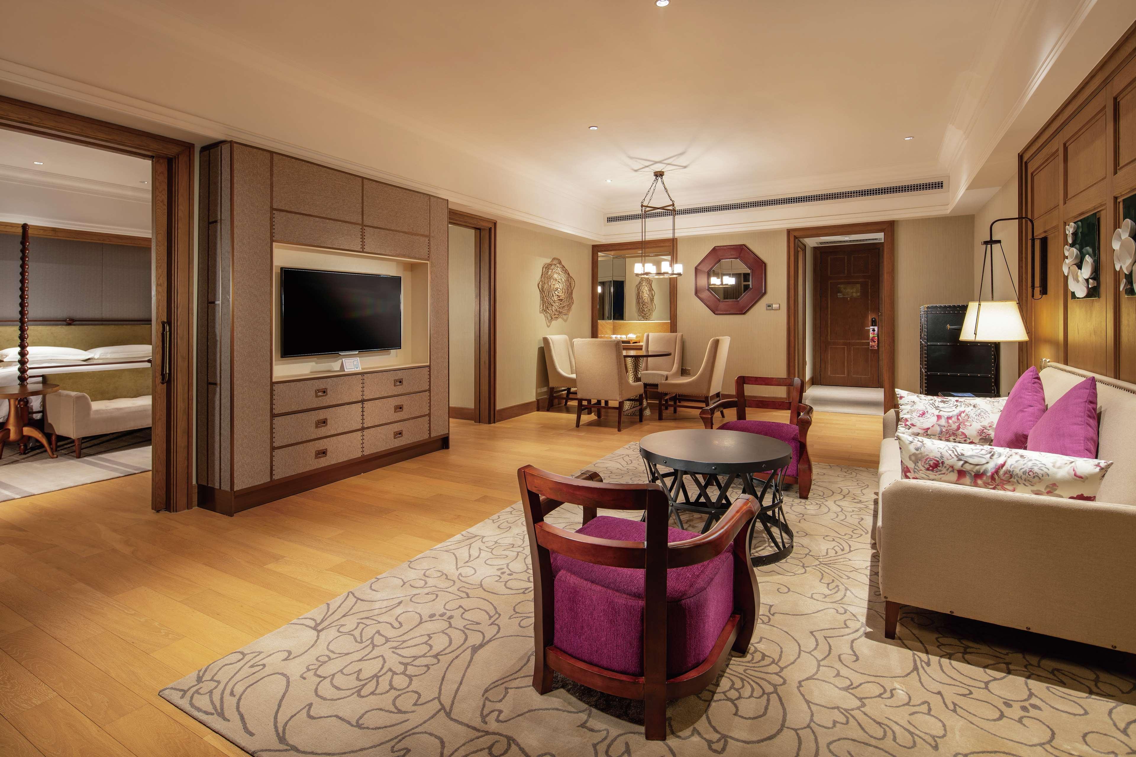 Hilton Wenan 호텔 Langfang 외부 사진