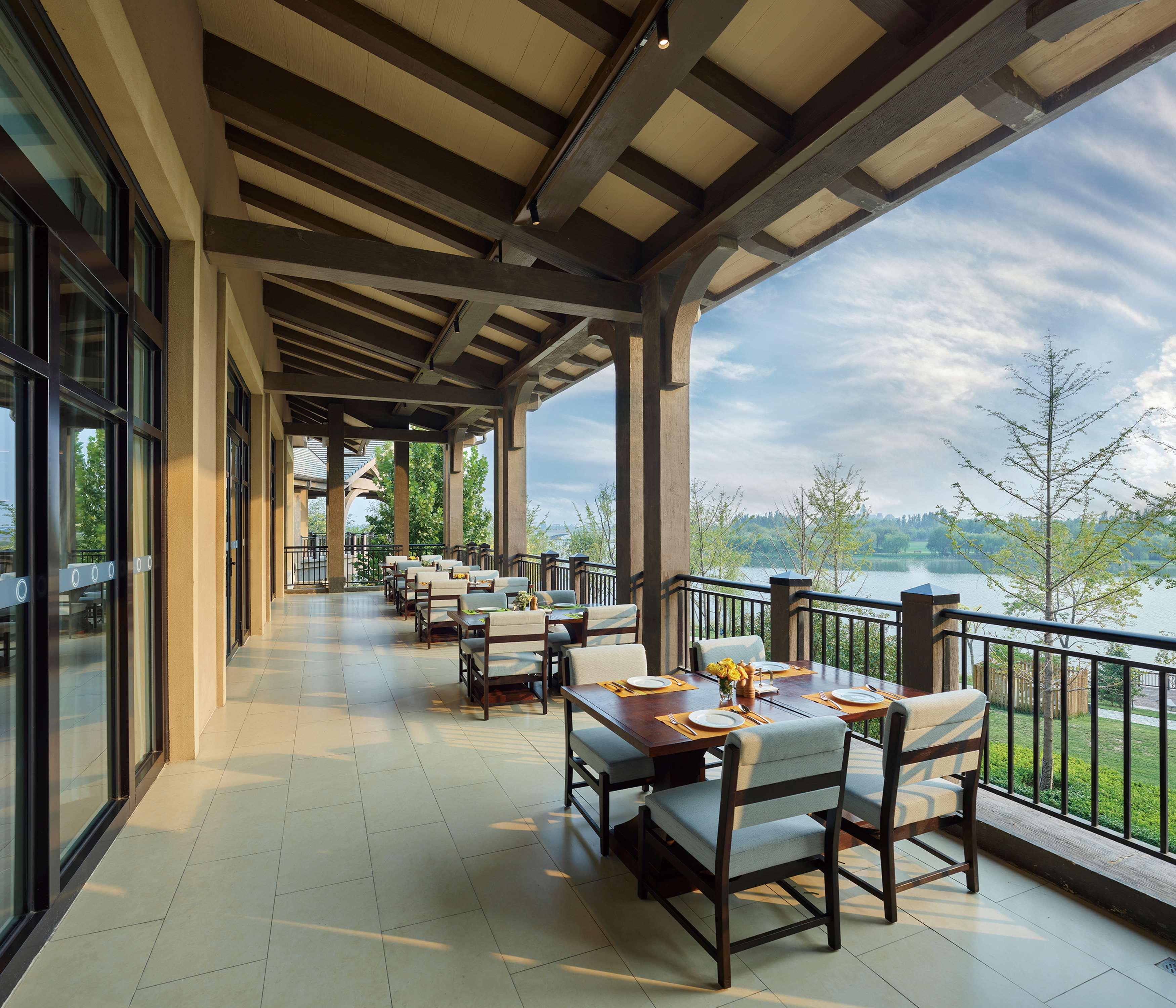 Hilton Wenan 호텔 Langfang 외부 사진